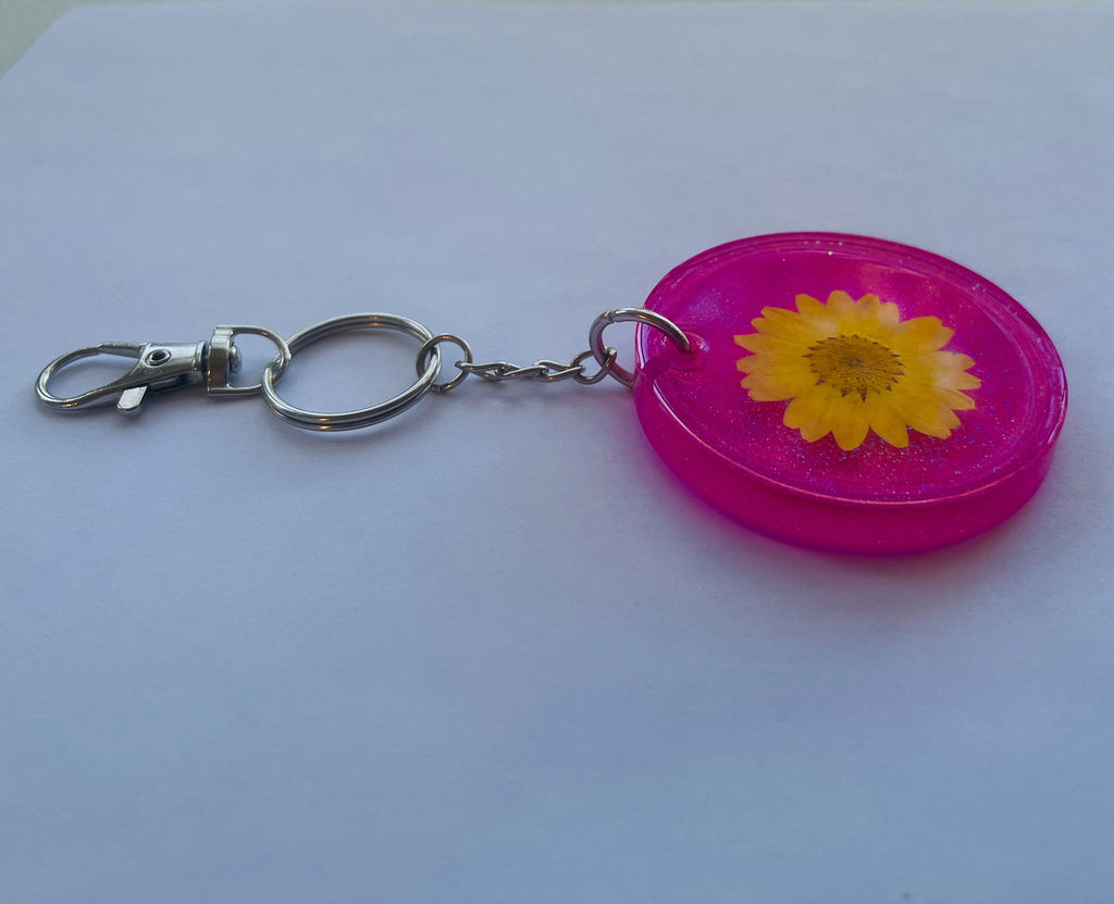 Handmade Pressed Flower Keychain: Pink Glitter Resin Keyring