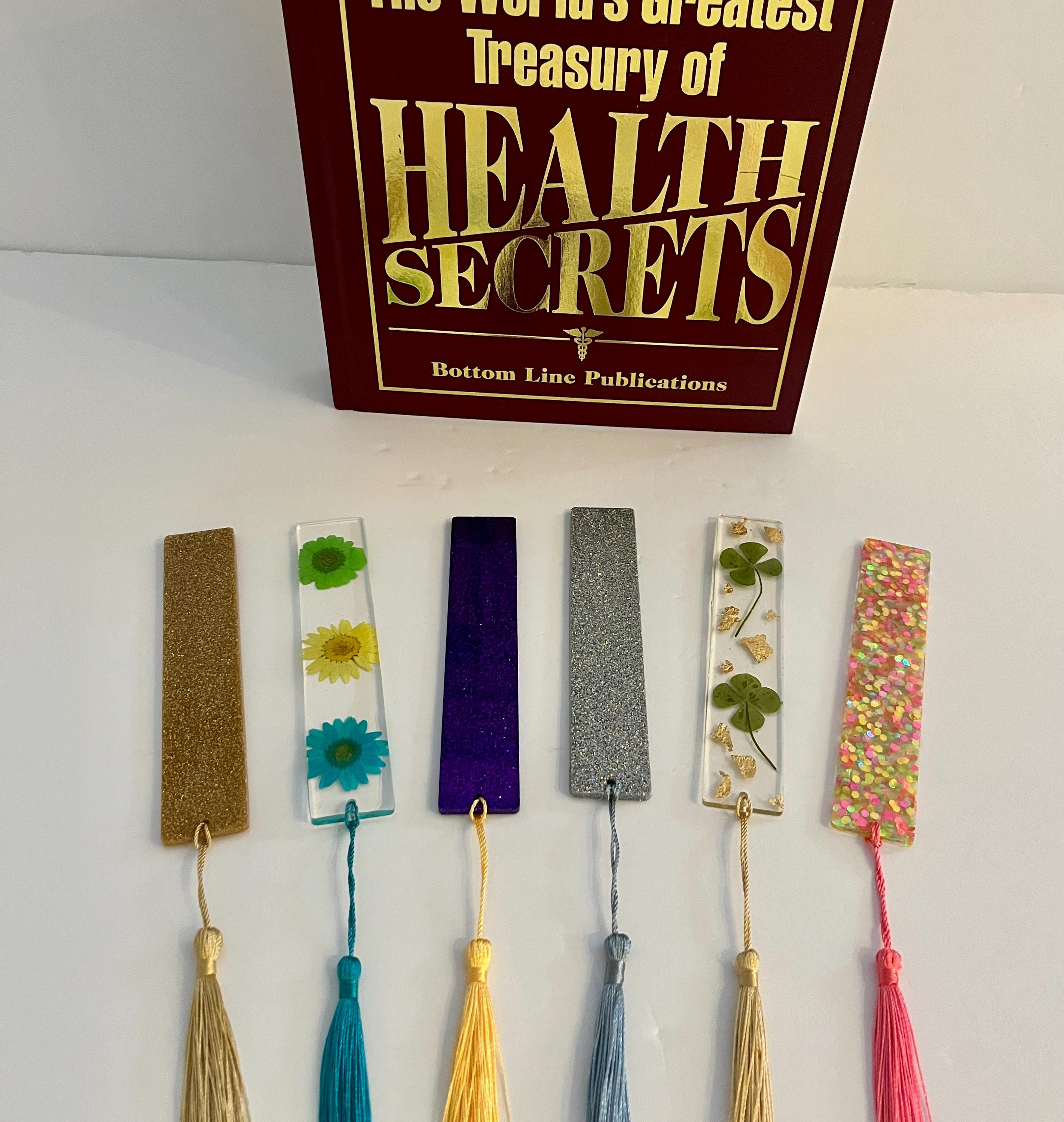Glittery Resin Bookmark with Tassel: Colorful Book Lover Gift