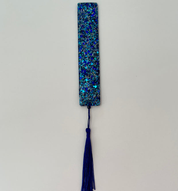 Glittery Resin Bookmark with Tassel: Colorful Book Lover Gift