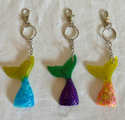 Glitter Mermaid Tail Keychain: Sparkly Resin Backpack Clip